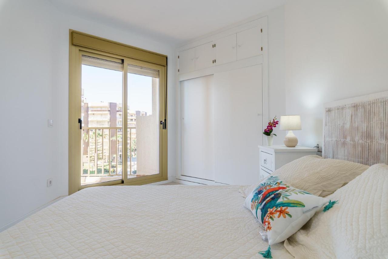 Malagasuite Living Coast Fuengirola Ngoại thất bức ảnh